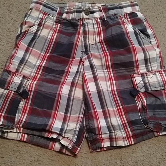 wrangler plaid shorts